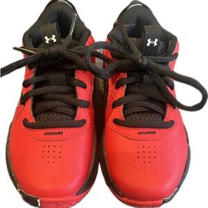 Under Armour Youth Basketball Shoes